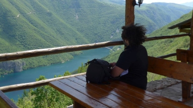 Phantastische Aussicht in das enge Drina-Tal