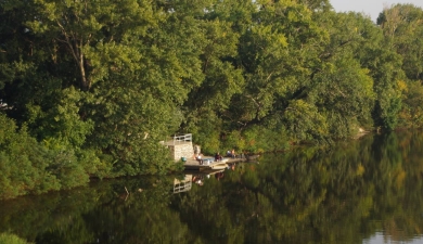 Die Donau bietet viele ruhige Plätze - hier zum angeln